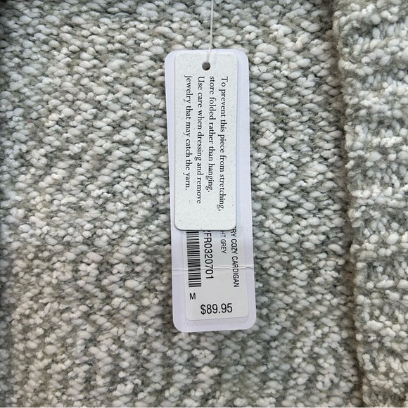 Soft Surroundings Woman’s Very Cozy Cardigan In Light Gray Pockets Zip U… - Picture 10 of 16